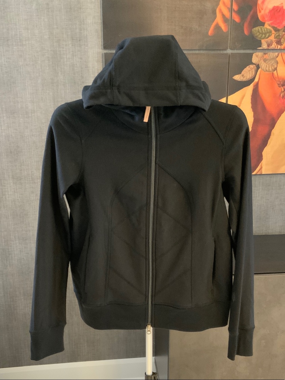 Indygena Women's Black Full-Zip Hooded Sweatshirt S